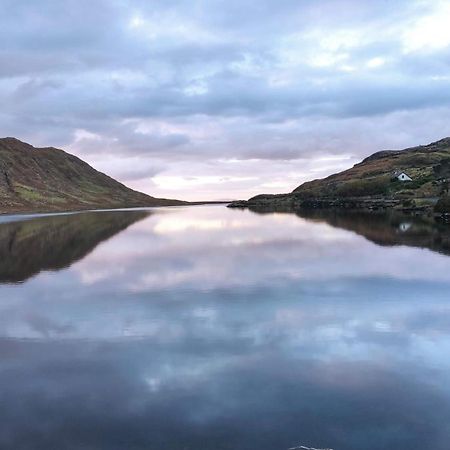 Louisburgh Cottages ภายนอก รูปภาพ