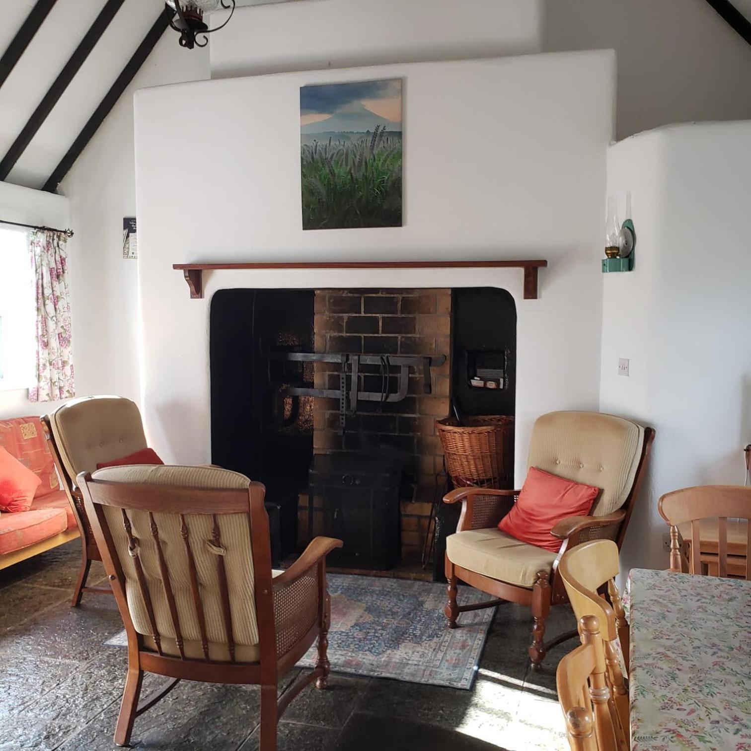 Louisburgh Cottages ภายนอก รูปภาพ